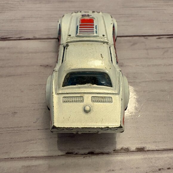 Hot Wheels 1969 COPO Corvette Car 2010 Mattel (SKU: 292TO) - Picture 4 of 9